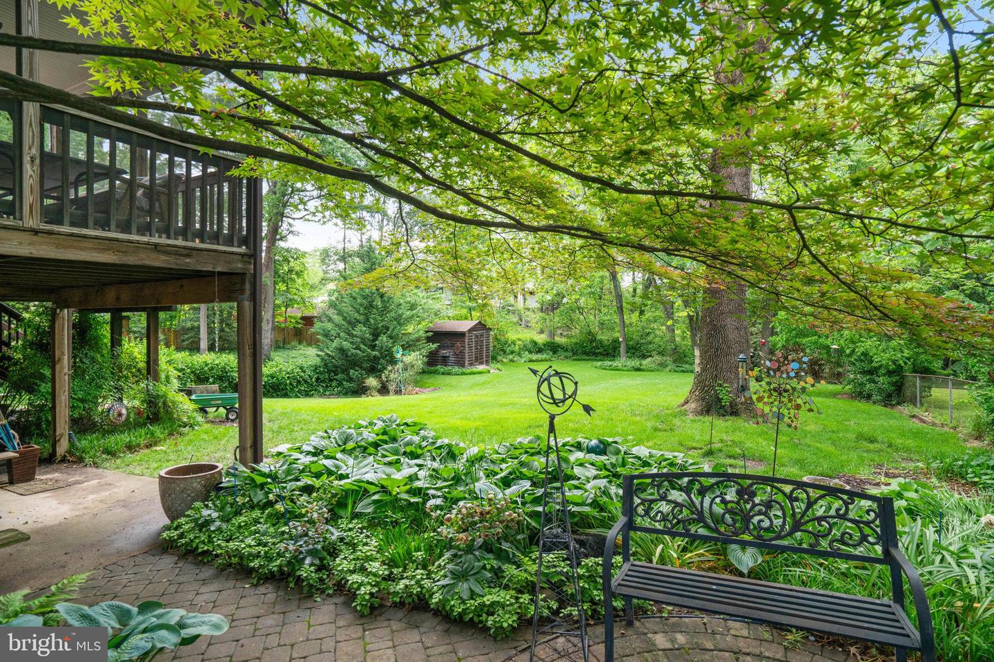 8107 SPRINGFIELD VILLAGE DR, SPRINGFIELD, Virginia 22152, 5 Bedrooms Bedrooms, ,2 BathroomsBathrooms,Residential,For sale,8107 SPRINGFIELD VILLAGE DR,VAFX2238964 MLS # VAFX2238964