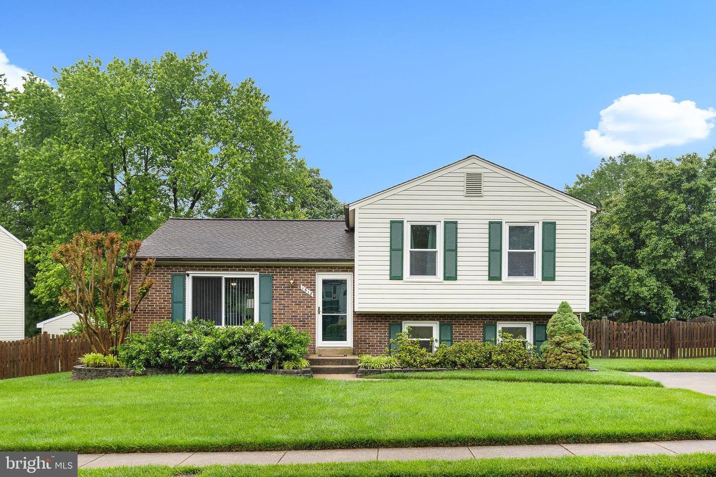 1618 SADLERS WELLS DR, HERNDON, Virginia 20170, 3 Bedrooms Bedrooms, ,1 BathroomBathrooms,Residential,For sale,1618 SADLERS WELLS DR,VAFX2239188 MLS # VAFX2239188
