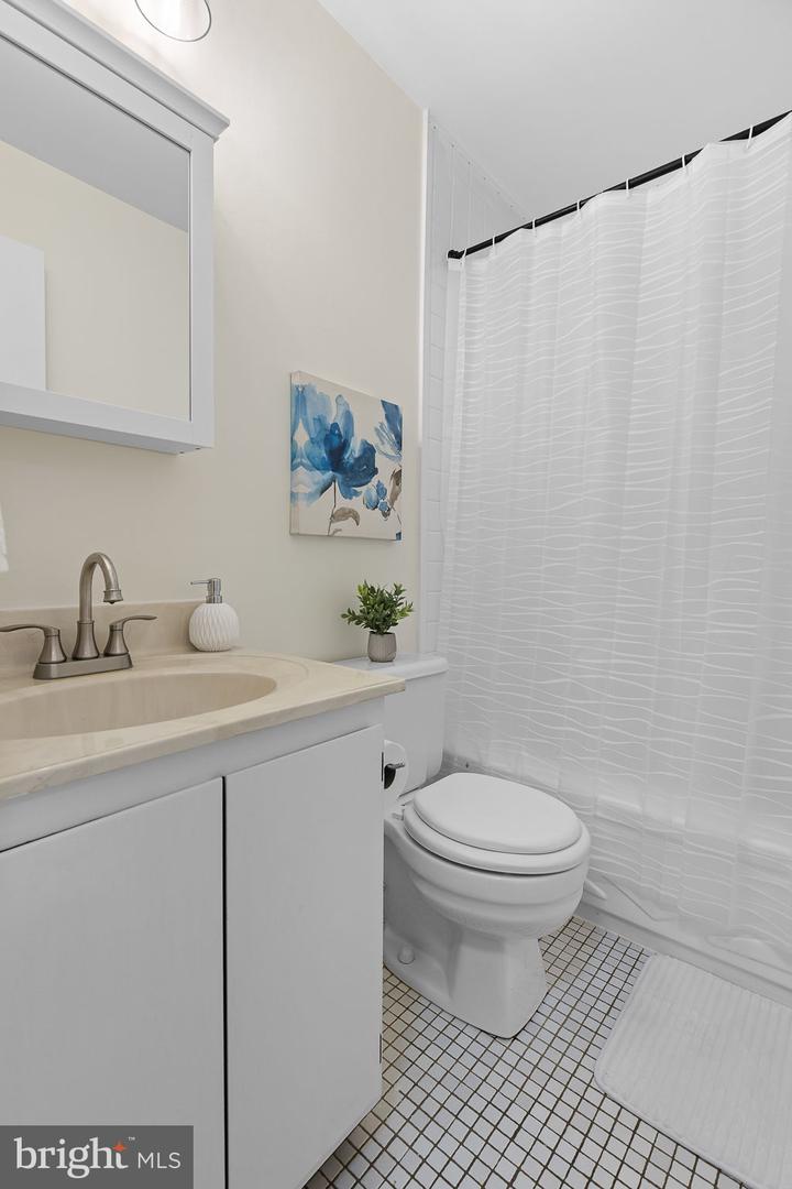 1618 SADLERS WELLS DR, HERNDON, Virginia 20170, 3 Bedrooms Bedrooms, ,1 BathroomBathrooms,Residential,For sale,1618 SADLERS WELLS DR,VAFX2239188 MLS # VAFX2239188