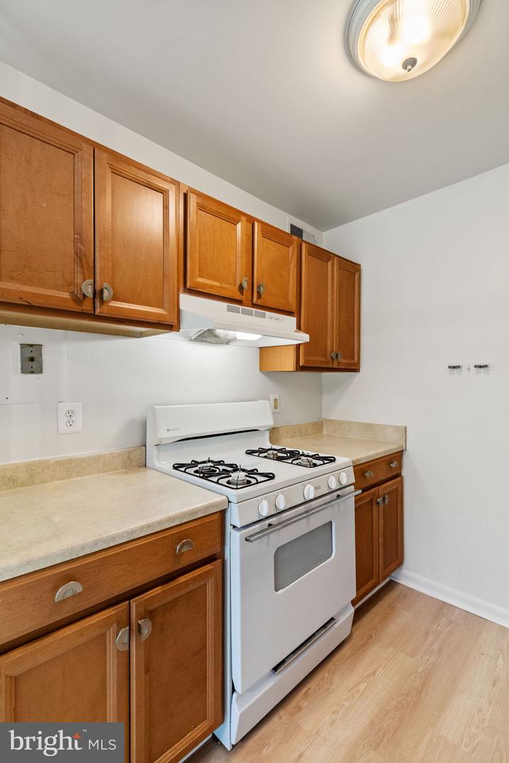 4931 AMERICANA DR #4931B, ANNANDALE, Virginia 22003, 1 Bedroom Bedrooms, ,1 BathroomBathrooms,Residential,For sale,4931 AMERICANA DR #4931B,VAFX2239272 MLS # VAFX2239272