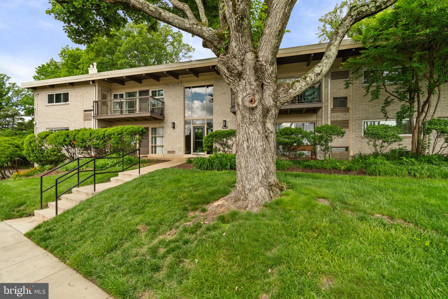 4931 AMERICANA DR #4931B, ANNANDALE, Virginia 22003, 1 Bedroom Bedrooms, ,1 BathroomBathrooms,Residential,For sale,4931 AMERICANA DR #4931B,VAFX2239272 MLS # VAFX2239272