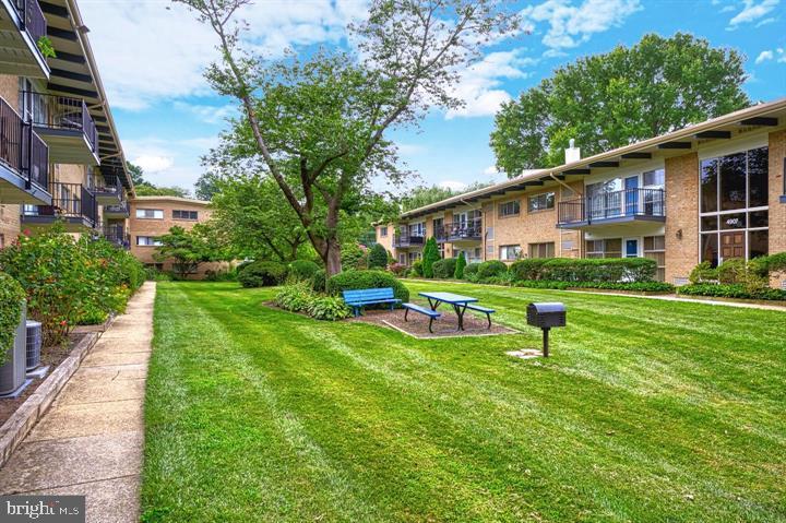 4931 AMERICANA DR #4931B, ANNANDALE, Virginia 22003, 1 Bedroom Bedrooms, ,1 BathroomBathrooms,Residential,For sale,4931 AMERICANA DR #4931B,VAFX2239272 MLS # VAFX2239272