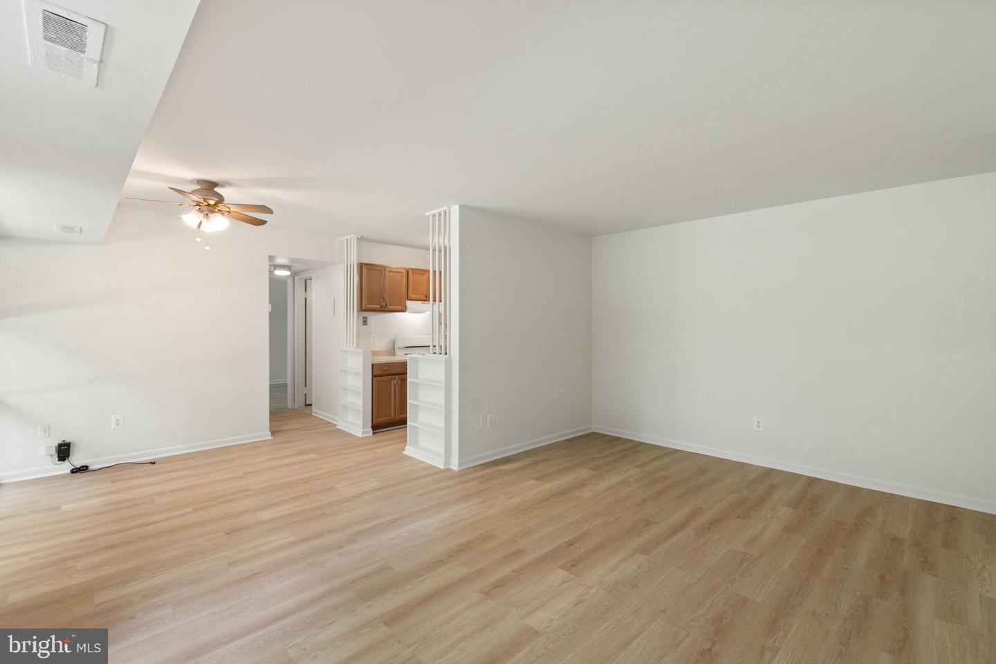 4931 AMERICANA DR #4931B, ANNANDALE, Virginia 22003, 1 Bedroom Bedrooms, ,1 BathroomBathrooms,Residential,For sale,4931 AMERICANA DR #4931B,VAFX2239272 MLS # VAFX2239272