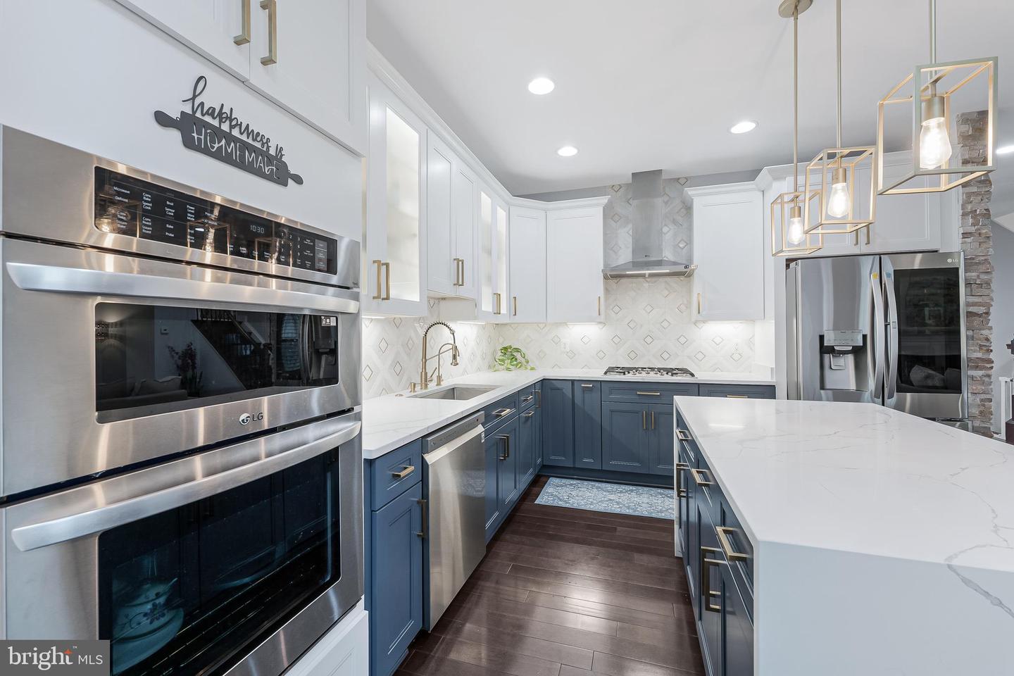 19599 ASPENDALE SQ, ASHBURN, Virginia 20147, 3 Bedrooms Bedrooms, ,2 BathroomsBathrooms,Residential,For sale,19599 ASPENDALE SQ,VALO2095688 MLS # VALO2095688