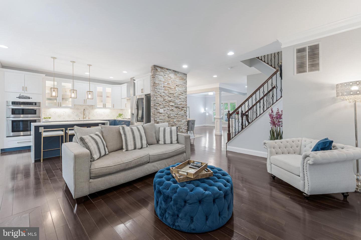19599 ASPENDALE SQ, ASHBURN, Virginia 20147, 3 Bedrooms Bedrooms, ,2 BathroomsBathrooms,Residential,For sale,19599 ASPENDALE SQ,VALO2095688 MLS # VALO2095688