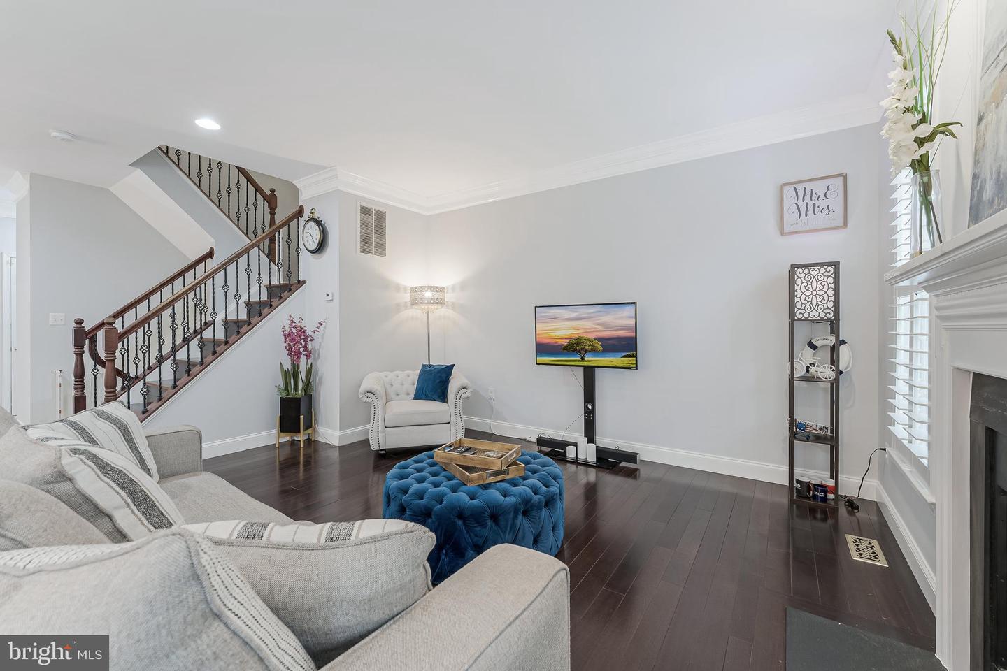 19599 ASPENDALE SQ, ASHBURN, Virginia 20147, 3 Bedrooms Bedrooms, ,2 BathroomsBathrooms,Residential,For sale,19599 ASPENDALE SQ,VALO2095688 MLS # VALO2095688