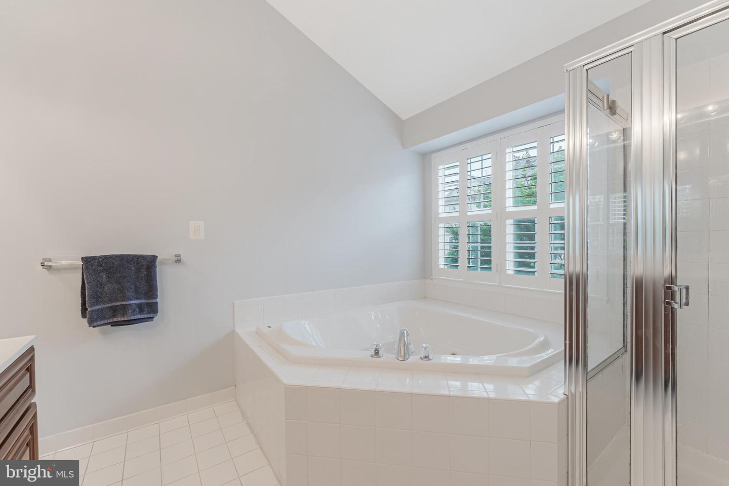 19599 ASPENDALE SQ, ASHBURN, Virginia 20147, 3 Bedrooms Bedrooms, ,2 BathroomsBathrooms,Residential,For sale,19599 ASPENDALE SQ,VALO2095688 MLS # VALO2095688