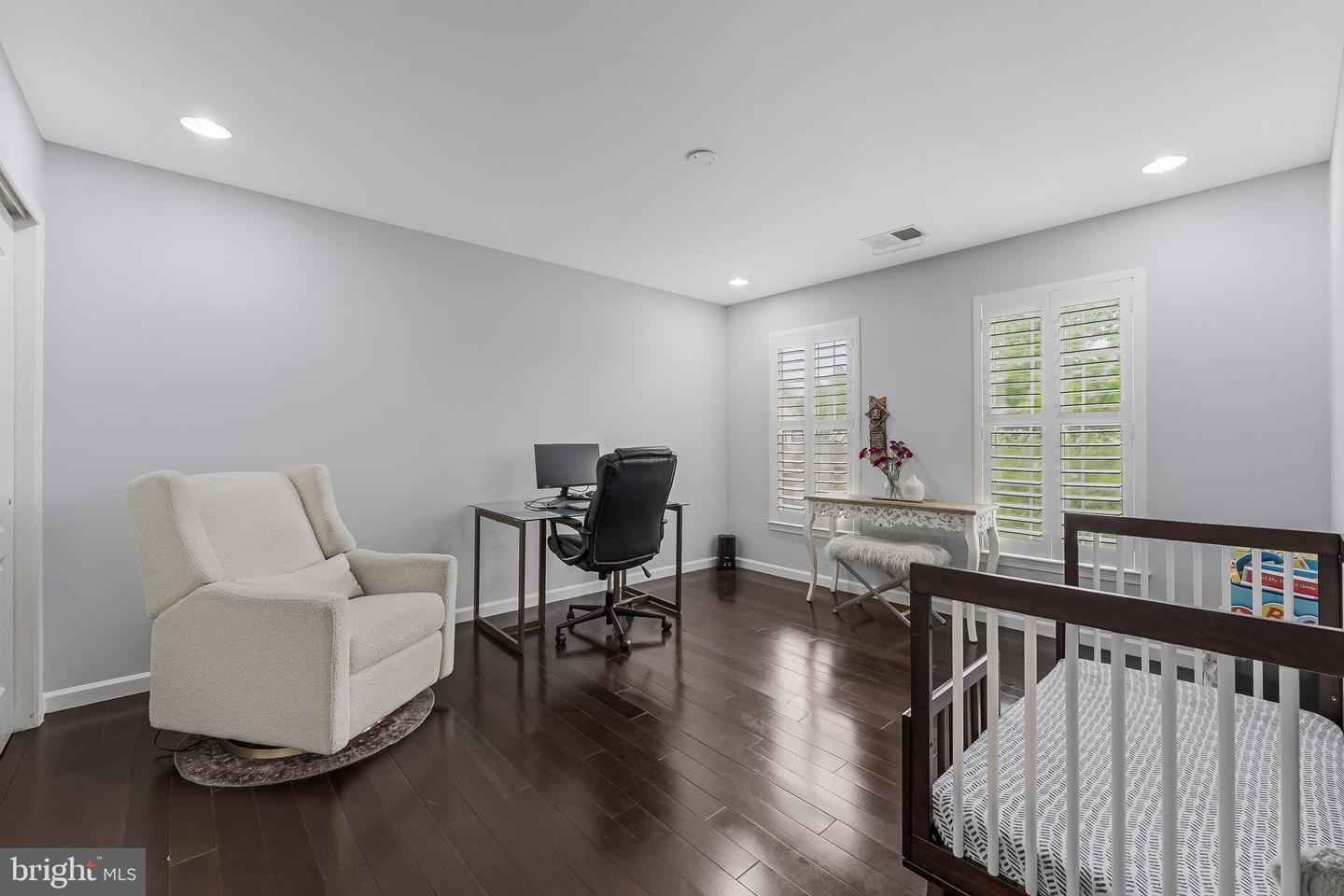 19599 ASPENDALE SQ, ASHBURN, Virginia 20147, 3 Bedrooms Bedrooms, ,2 BathroomsBathrooms,Residential,For sale,19599 ASPENDALE SQ,VALO2095688 MLS # VALO2095688