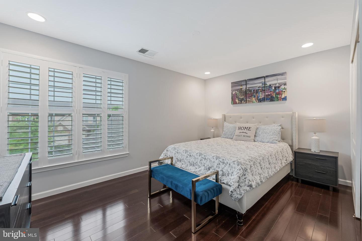 19599 ASPENDALE SQ, ASHBURN, Virginia 20147, 3 Bedrooms Bedrooms, ,2 BathroomsBathrooms,Residential,For sale,19599 ASPENDALE SQ,VALO2095688 MLS # VALO2095688