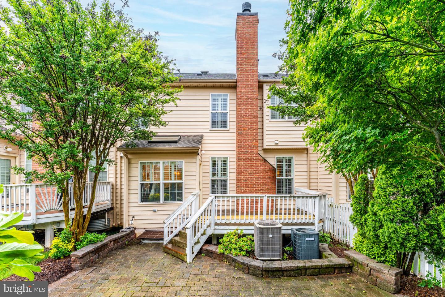 19599 ASPENDALE SQ, ASHBURN, Virginia 20147, 3 Bedrooms Bedrooms, ,2 BathroomsBathrooms,Residential,For sale,19599 ASPENDALE SQ,VALO2095688 MLS # VALO2095688
