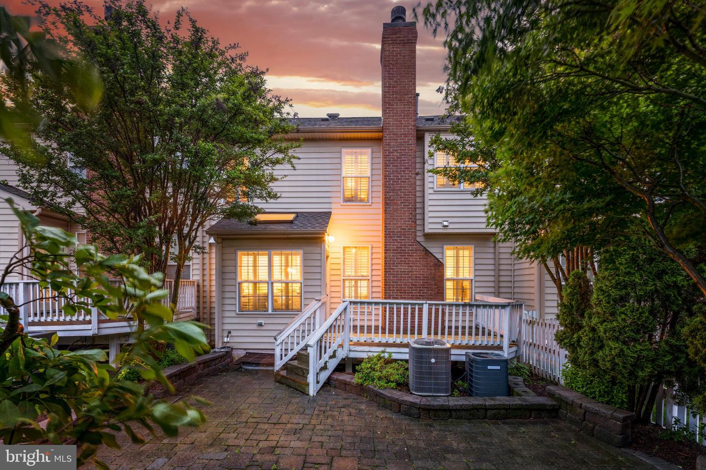 19599 ASPENDALE SQ, ASHBURN, Virginia 20147, 3 Bedrooms Bedrooms, ,2 BathroomsBathrooms,Residential,For sale,19599 ASPENDALE SQ,VALO2095688 MLS # VALO2095688