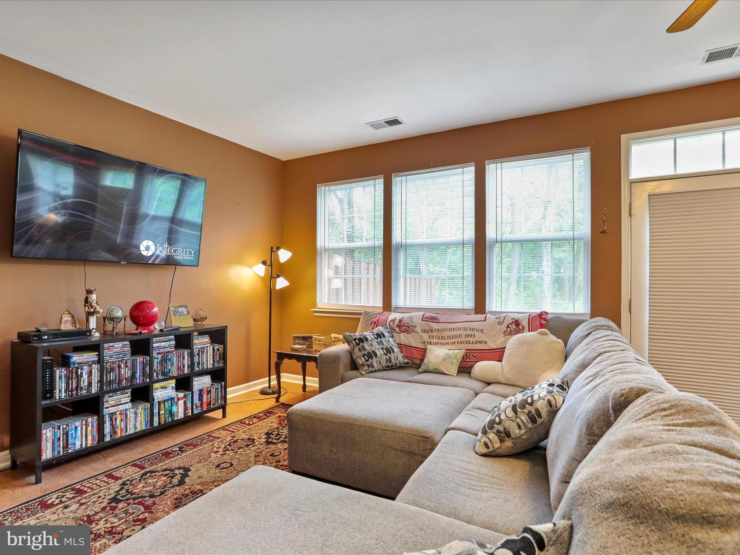 104 PANMURE, STEPHENS CITY, Virginia 22655, 3 Bedrooms Bedrooms, ,2 BathroomsBathrooms,Residential,For sale,104 PANMURE,VAFV2033956 MLS # VAFV2033956