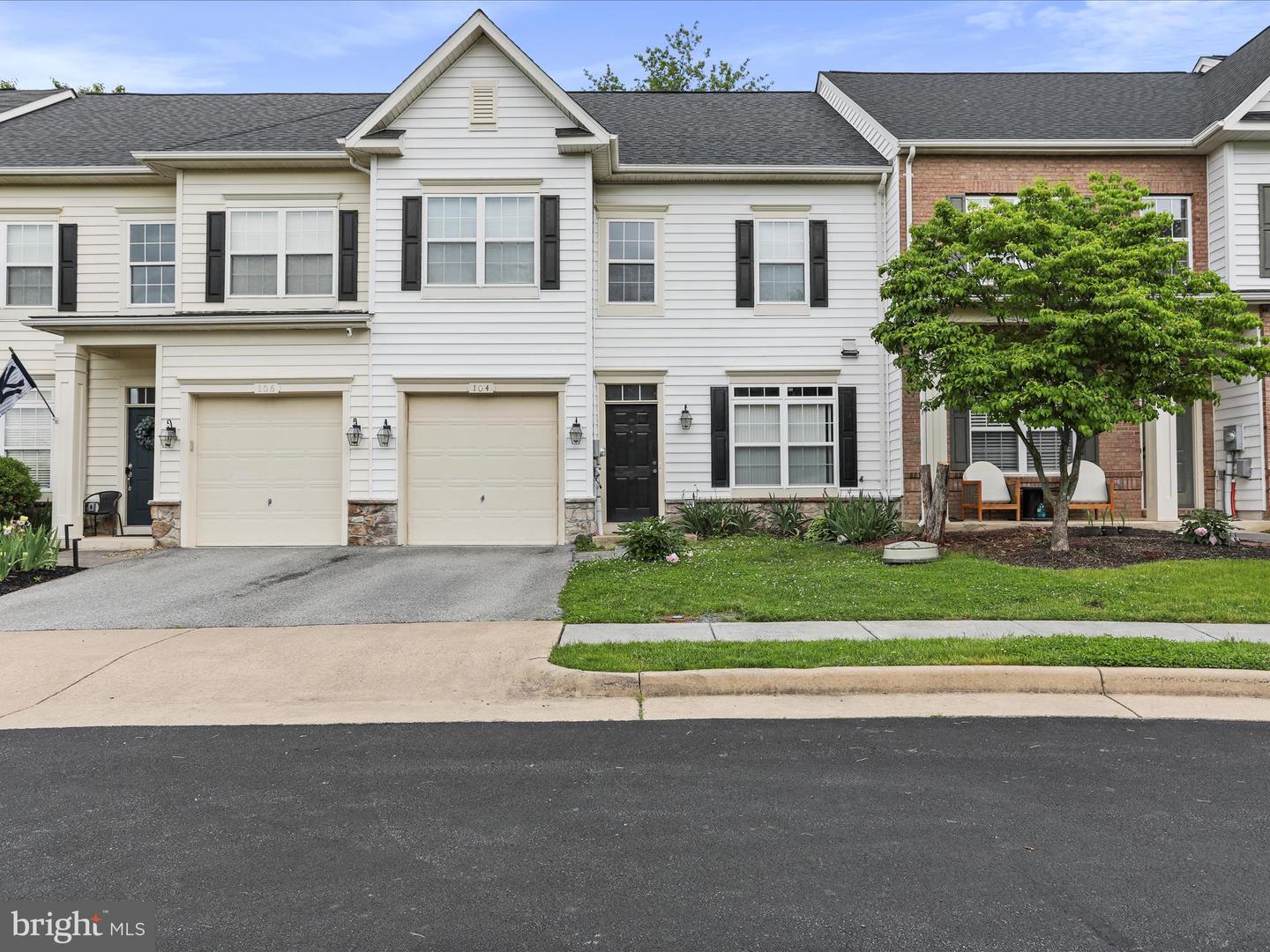 104 PANMURE, STEPHENS CITY, Virginia 22655, 3 Bedrooms Bedrooms, ,2 BathroomsBathrooms,Residential,For sale,104 PANMURE,VAFV2033956 MLS # VAFV2033956