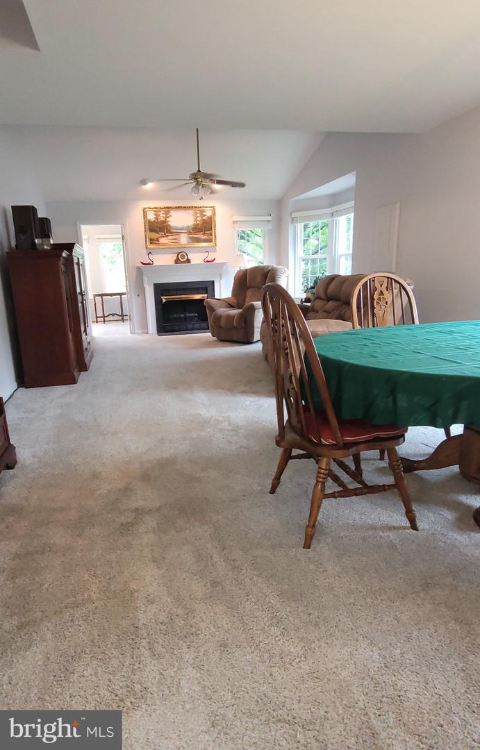 11611 HAMPSHIRE CT, FREDERICKSBURG, Virginia 22407, 3 Bedrooms Bedrooms, ,3 BathroomsBathrooms,Residential,For sale,11611 HAMPSHIRE CT,VASP2032872 MLS # VASP2032872