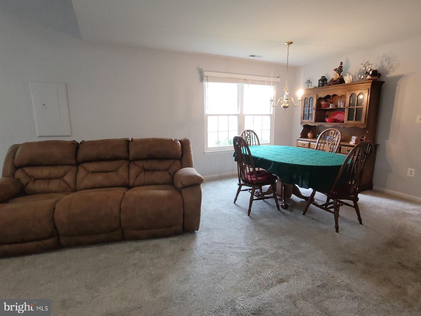 11611 HAMPSHIRE CT, FREDERICKSBURG, Virginia 22407, 3 Bedrooms Bedrooms, ,3 BathroomsBathrooms,Residential,For sale,11611 HAMPSHIRE CT,VASP2032872 MLS # VASP2032872