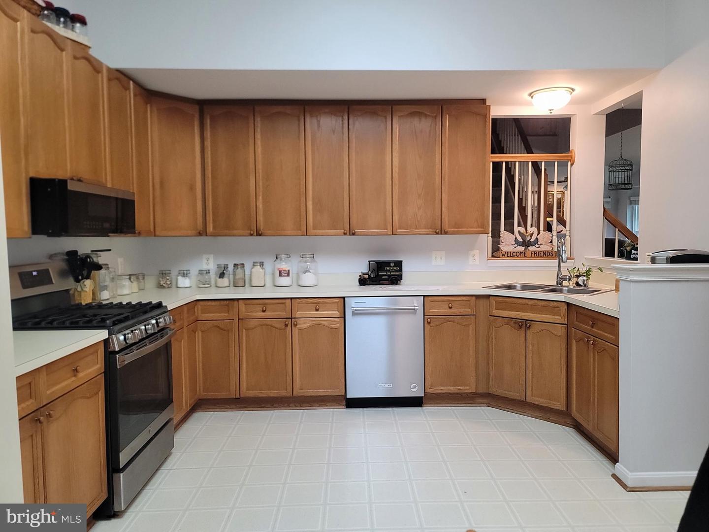 11611 HAMPSHIRE CT, FREDERICKSBURG, Virginia 22407, 3 Bedrooms Bedrooms, ,3 BathroomsBathrooms,Residential,For sale,11611 HAMPSHIRE CT,VASP2032872 MLS # VASP2032872