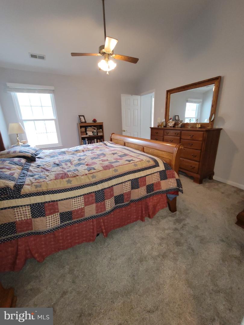 11611 HAMPSHIRE CT, FREDERICKSBURG, Virginia 22407, 3 Bedrooms Bedrooms, ,3 BathroomsBathrooms,Residential,For sale,11611 HAMPSHIRE CT,VASP2032872 MLS # VASP2032872