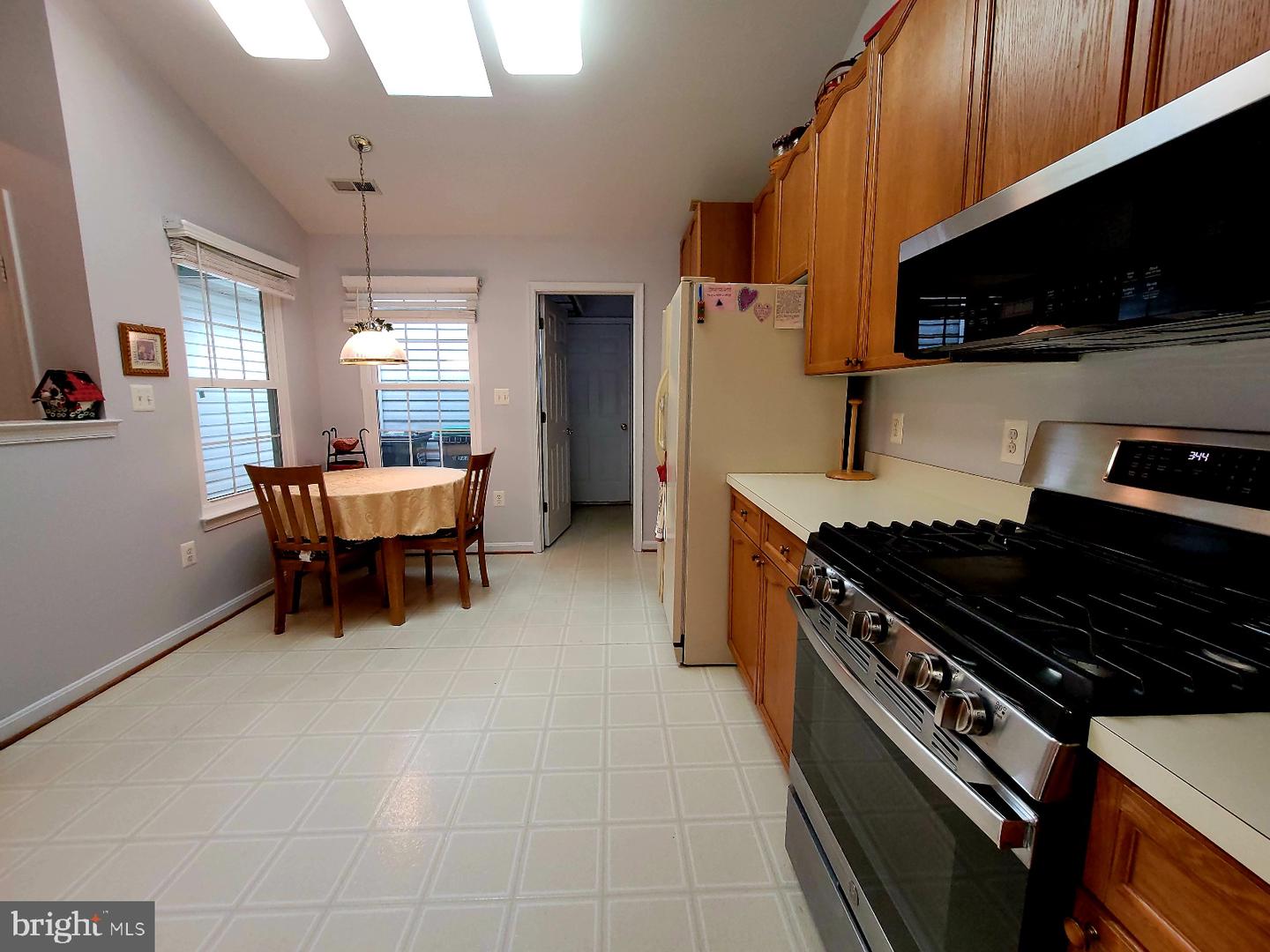 11611 HAMPSHIRE CT, FREDERICKSBURG, Virginia 22407, 3 Bedrooms Bedrooms, ,3 BathroomsBathrooms,Residential,For sale,11611 HAMPSHIRE CT,VASP2032872 MLS # VASP2032872