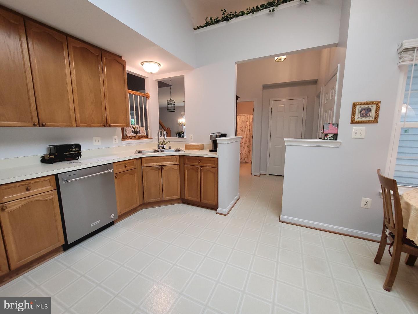 11611 HAMPSHIRE CT, FREDERICKSBURG, Virginia 22407, 3 Bedrooms Bedrooms, ,3 BathroomsBathrooms,Residential,For sale,11611 HAMPSHIRE CT,VASP2032872 MLS # VASP2032872