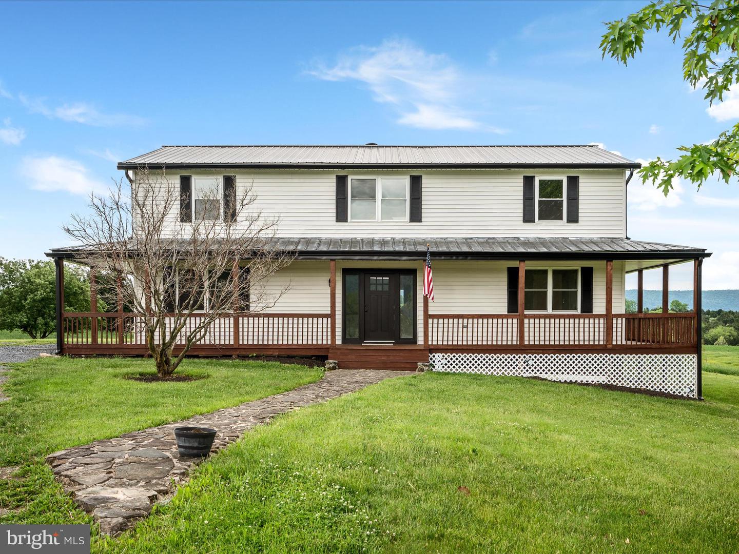 109 FARM HILL LN, TOMS BROOK, Virginia 22660, 6 Bedrooms Bedrooms, ,3 BathroomsBathrooms,Residential,For sale,109 FARM HILL LN,VASH2011378 MLS # VASH2011378