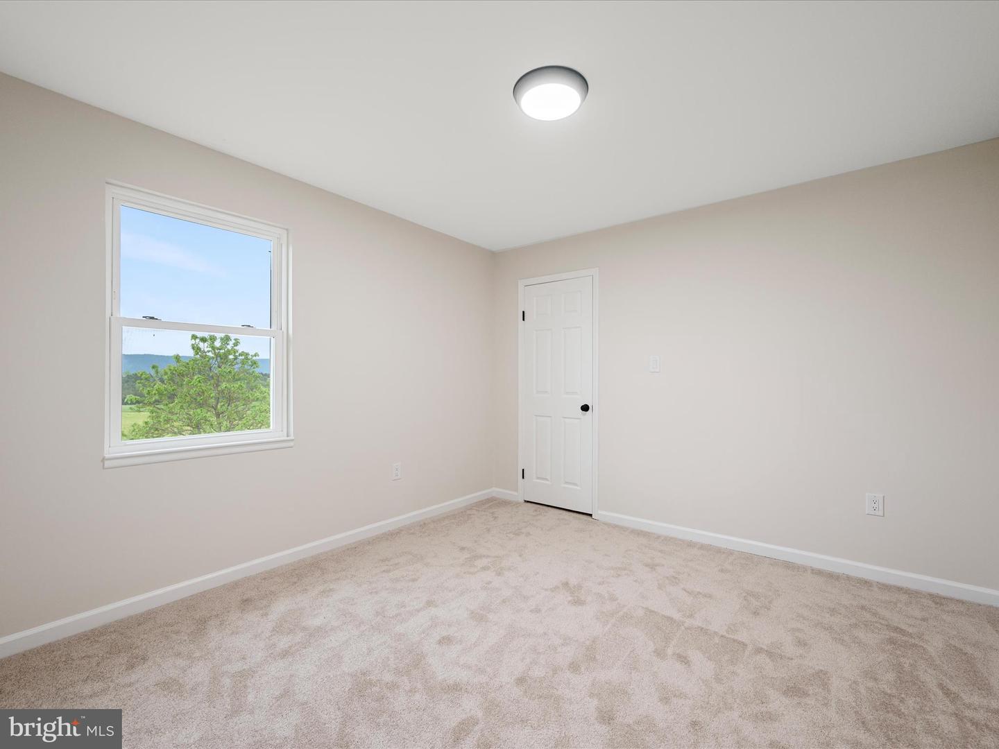 109 FARM HILL LN, TOMS BROOK, Virginia 22660, 6 Bedrooms Bedrooms, ,3 BathroomsBathrooms,Residential,For sale,109 FARM HILL LN,VASH2011378 MLS # VASH2011378