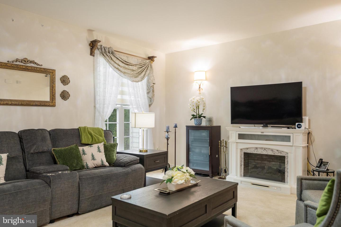 205 POPLAR MANOR AVE, FREDERICKSBURG, Virginia 22406, 5 Bedrooms Bedrooms, ,4 BathroomsBathrooms,Residential,For sale,205 POPLAR MANOR AVE,VAST2038568 MLS # VAST2038568