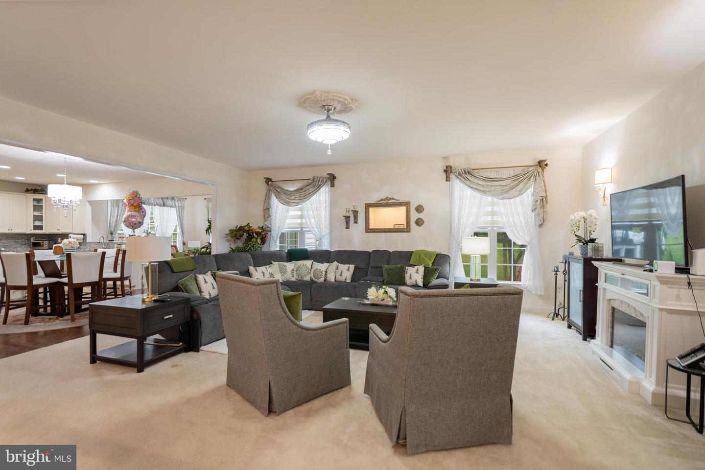 205 POPLAR MANOR AVE, FREDERICKSBURG, Virginia 22406, 5 Bedrooms Bedrooms, ,4 BathroomsBathrooms,Residential,For sale,205 POPLAR MANOR AVE,VAST2038568 MLS # VAST2038568