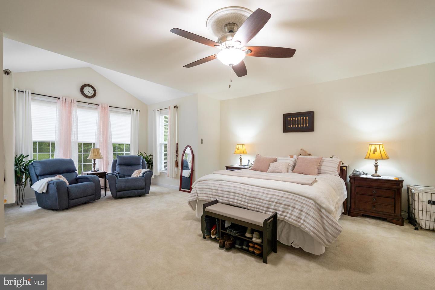 205 POPLAR MANOR AVE, FREDERICKSBURG, Virginia 22406, 5 Bedrooms Bedrooms, ,4 BathroomsBathrooms,Residential,For sale,205 POPLAR MANOR AVE,VAST2038568 MLS # VAST2038568