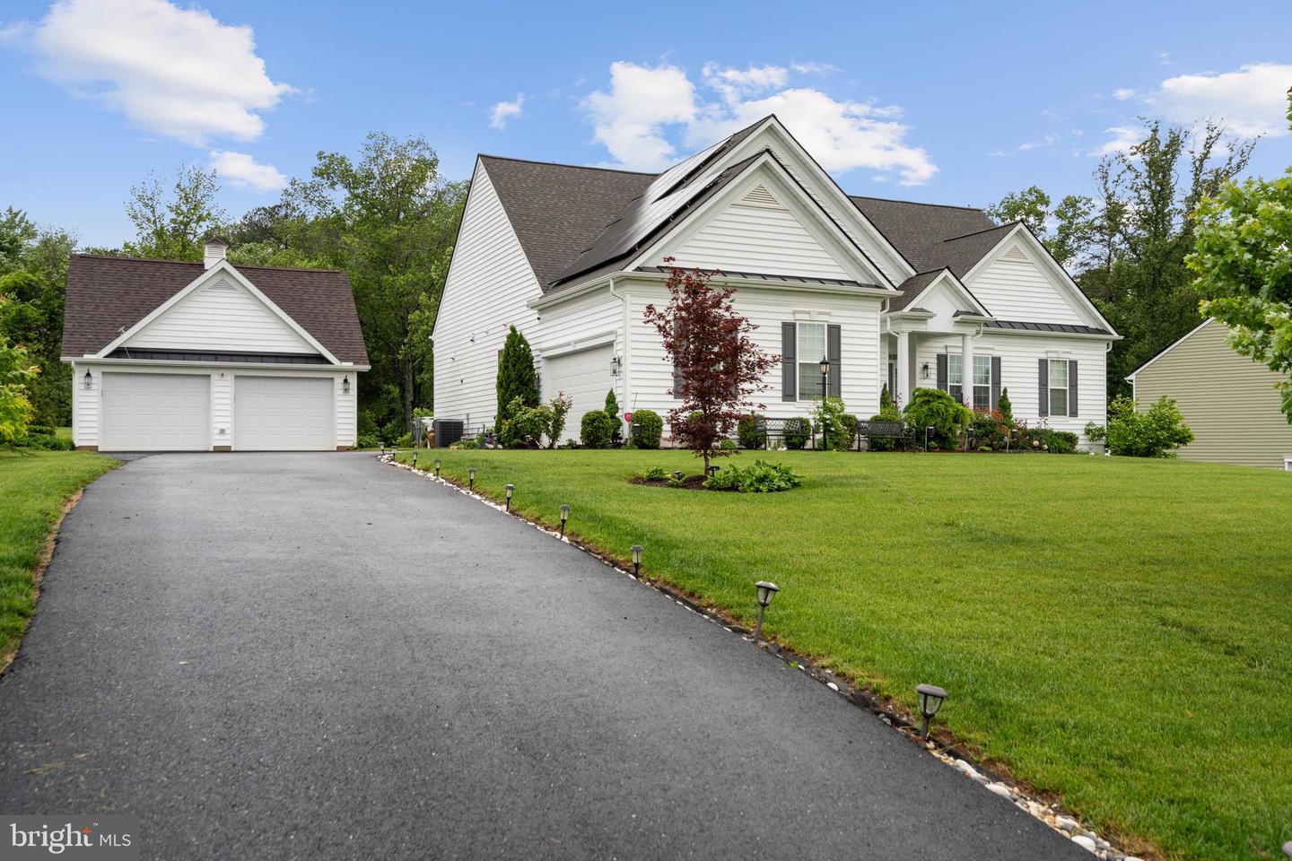 205 POPLAR MANOR AVE, FREDERICKSBURG, Virginia 22406, 5 Bedrooms Bedrooms, ,4 BathroomsBathrooms,Residential,For sale,205 POPLAR MANOR AVE,VAST2038568 MLS # VAST2038568