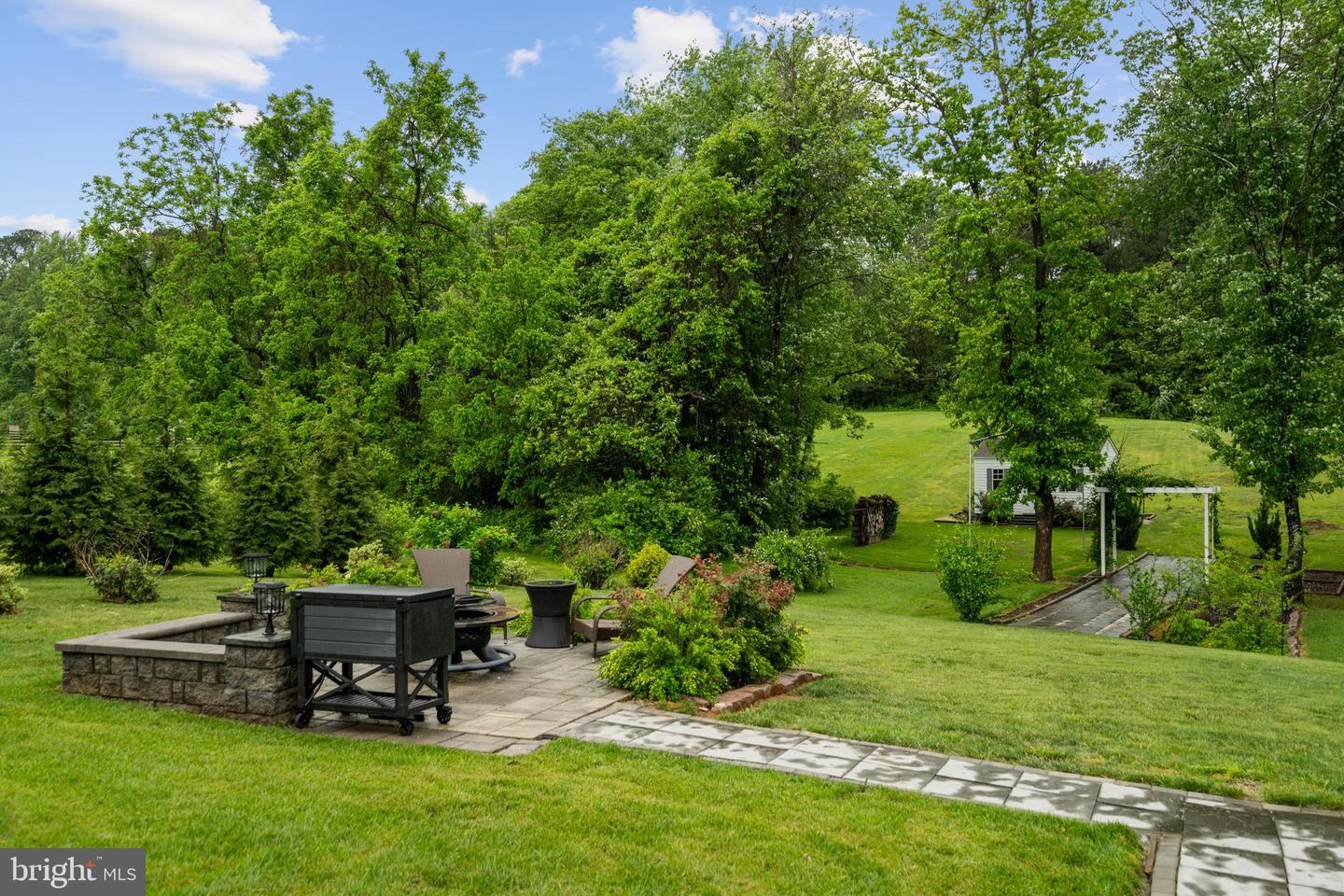 205 POPLAR MANOR AVE, FREDERICKSBURG, Virginia 22406, 5 Bedrooms Bedrooms, ,4 BathroomsBathrooms,Residential,For sale,205 POPLAR MANOR AVE,VAST2038568 MLS # VAST2038568