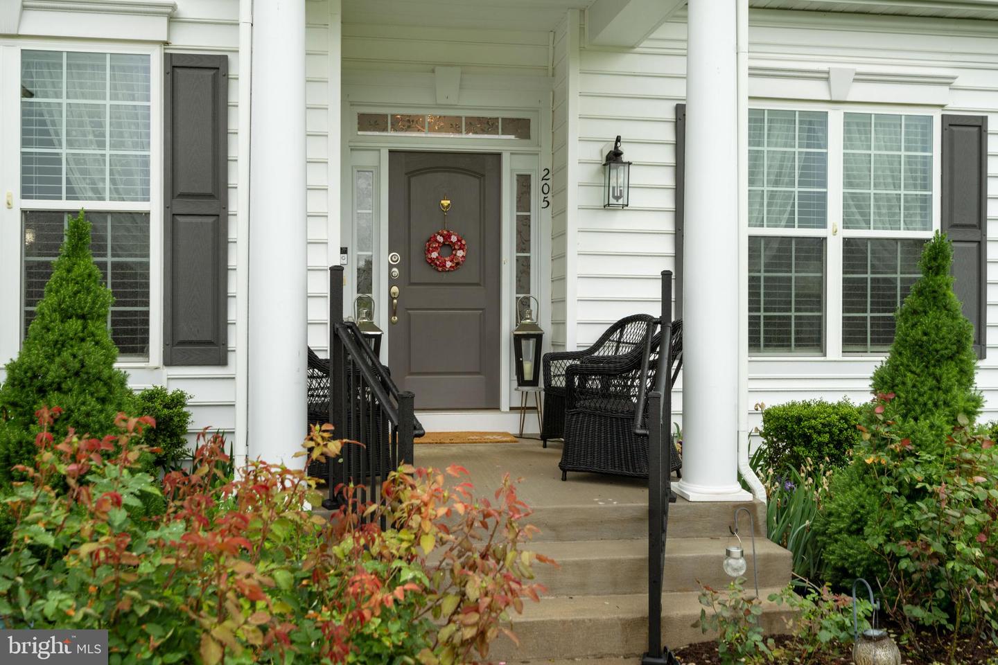 205 POPLAR MANOR AVE, FREDERICKSBURG, Virginia 22406, 5 Bedrooms Bedrooms, ,4 BathroomsBathrooms,Residential,For sale,205 POPLAR MANOR AVE,VAST2038568 MLS # VAST2038568
