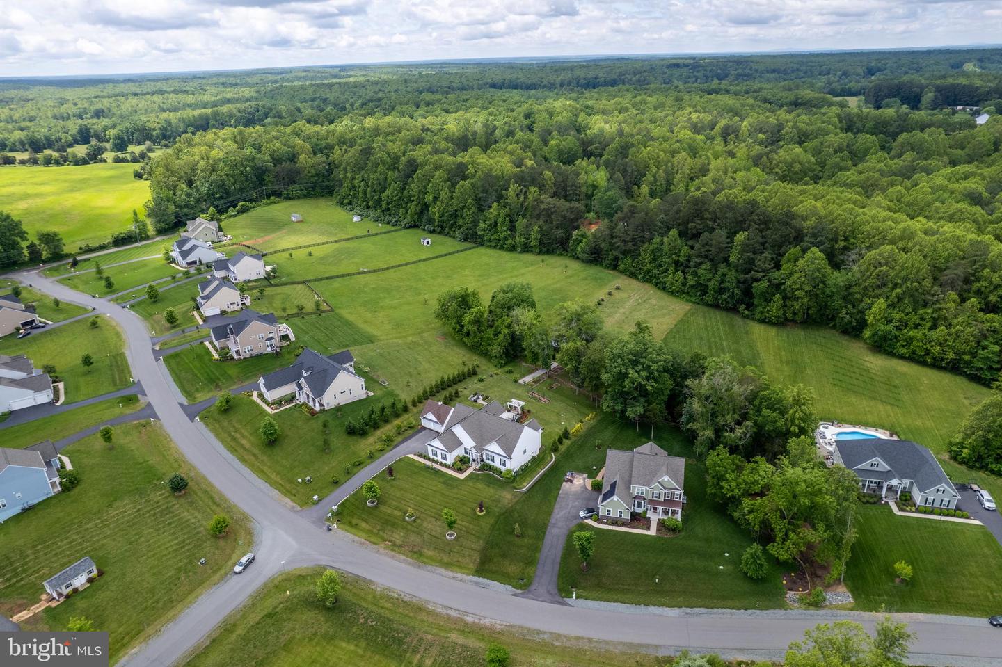 205 POPLAR MANOR AVE, FREDERICKSBURG, Virginia 22406, 5 Bedrooms Bedrooms, ,4 BathroomsBathrooms,Residential,For sale,205 POPLAR MANOR AVE,VAST2038568 MLS # VAST2038568