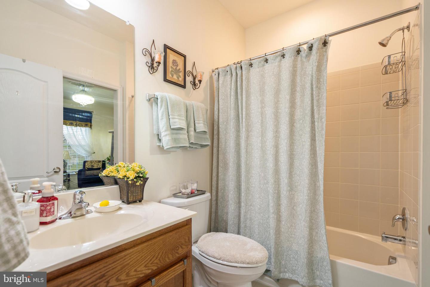 205 POPLAR MANOR AVE, FREDERICKSBURG, Virginia 22406, 5 Bedrooms Bedrooms, ,4 BathroomsBathrooms,Residential,For sale,205 POPLAR MANOR AVE,VAST2038568 MLS # VAST2038568
