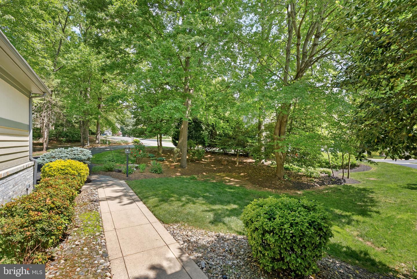 1460 WATERFRONT RD, RESTON, Virginia 20194, 5 Bedrooms Bedrooms, ,4 BathroomsBathrooms,Residential,For sale,1460 WATERFRONT RD,VAFX2239040 MLS # VAFX2239040