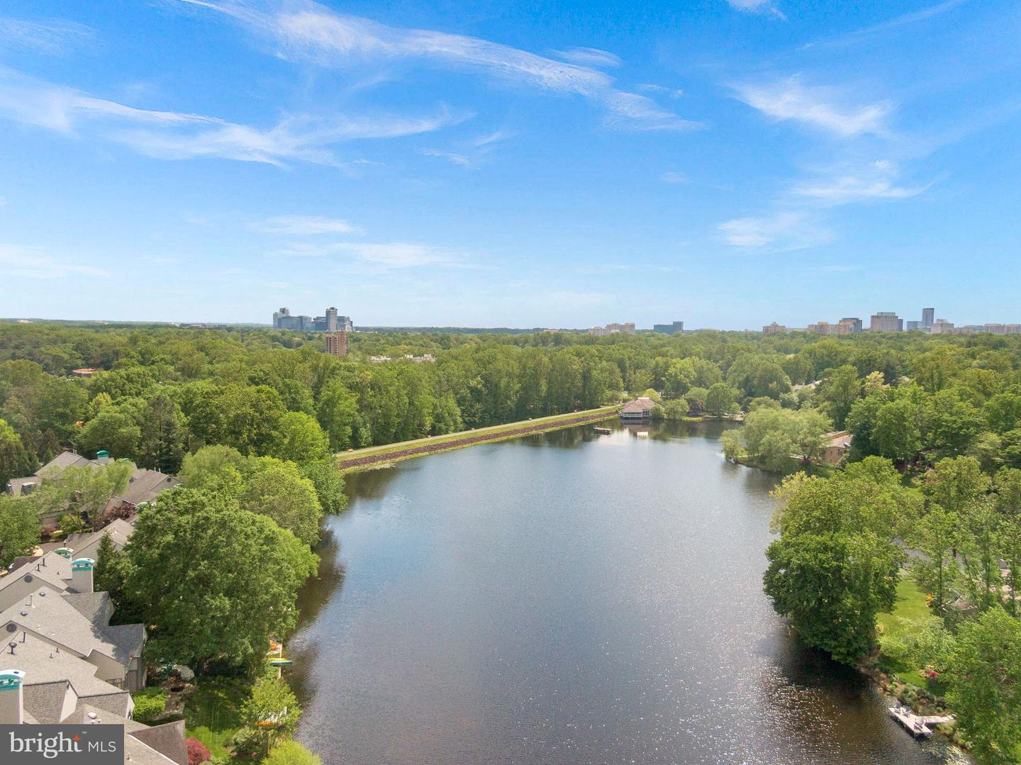 1460 WATERFRONT RD, RESTON, Virginia 20194, 5 Bedrooms Bedrooms, ,4 BathroomsBathrooms,Residential,For sale,1460 WATERFRONT RD,VAFX2239040 MLS # VAFX2239040