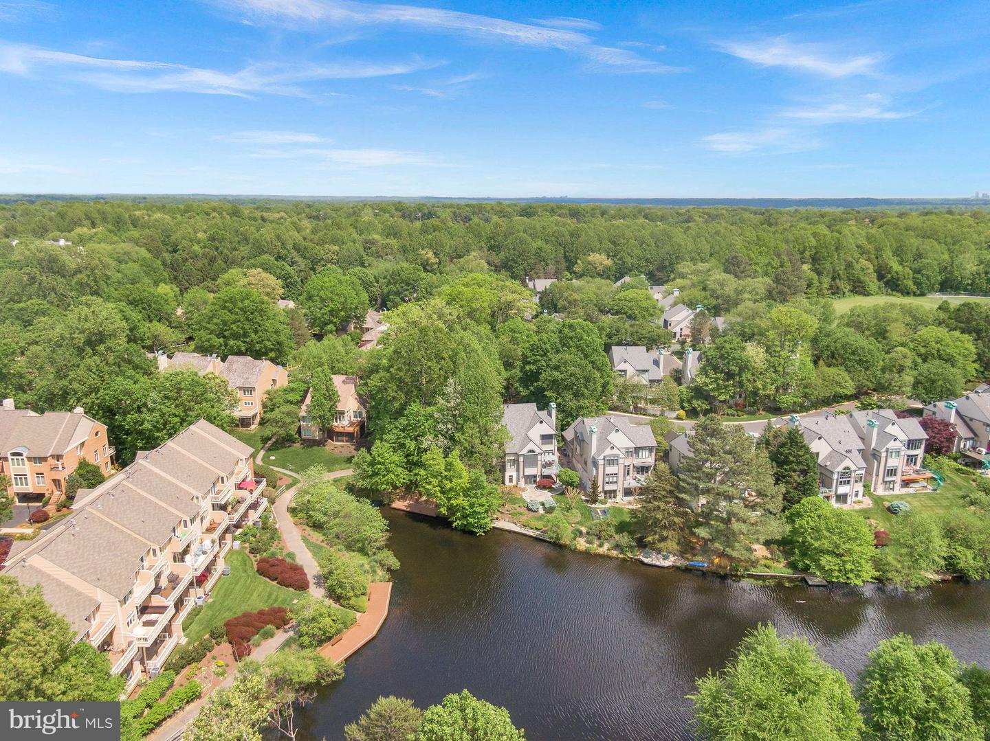 1460 WATERFRONT RD, RESTON, Virginia 20194, 5 Bedrooms Bedrooms, ,4 BathroomsBathrooms,Residential,For sale,1460 WATERFRONT RD,VAFX2239040 MLS # VAFX2239040