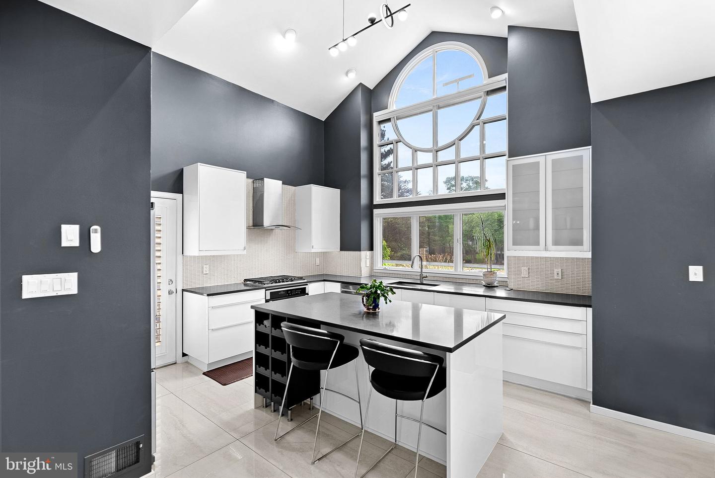 1460 WATERFRONT RD, RESTON, Virginia 20194, 5 Bedrooms Bedrooms, ,4 BathroomsBathrooms,Residential,For sale,1460 WATERFRONT RD,VAFX2239040 MLS # VAFX2239040