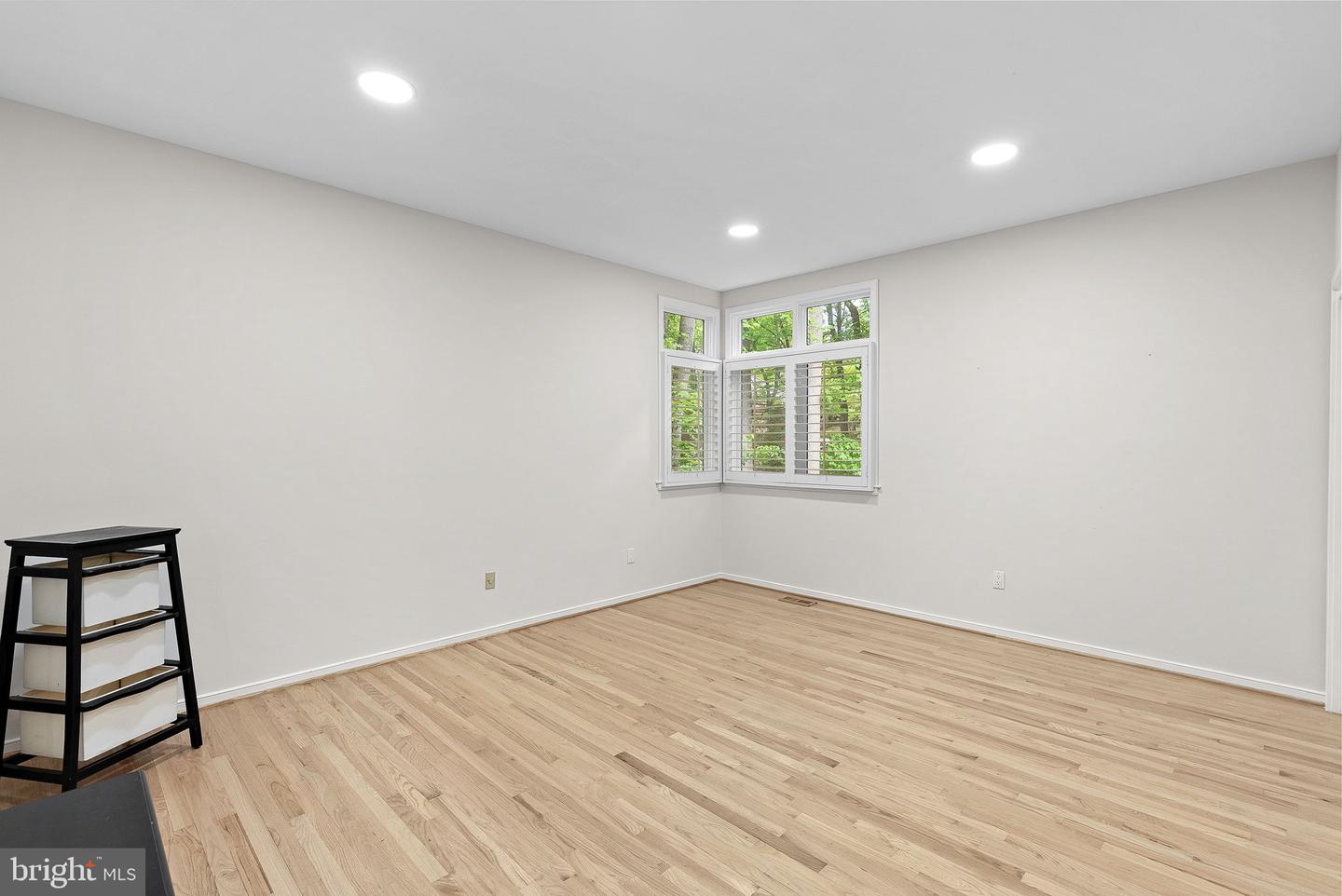 1460 WATERFRONT RD, RESTON, Virginia 20194, 5 Bedrooms Bedrooms, ,4 BathroomsBathrooms,Residential,For sale,1460 WATERFRONT RD,VAFX2239040 MLS # VAFX2239040