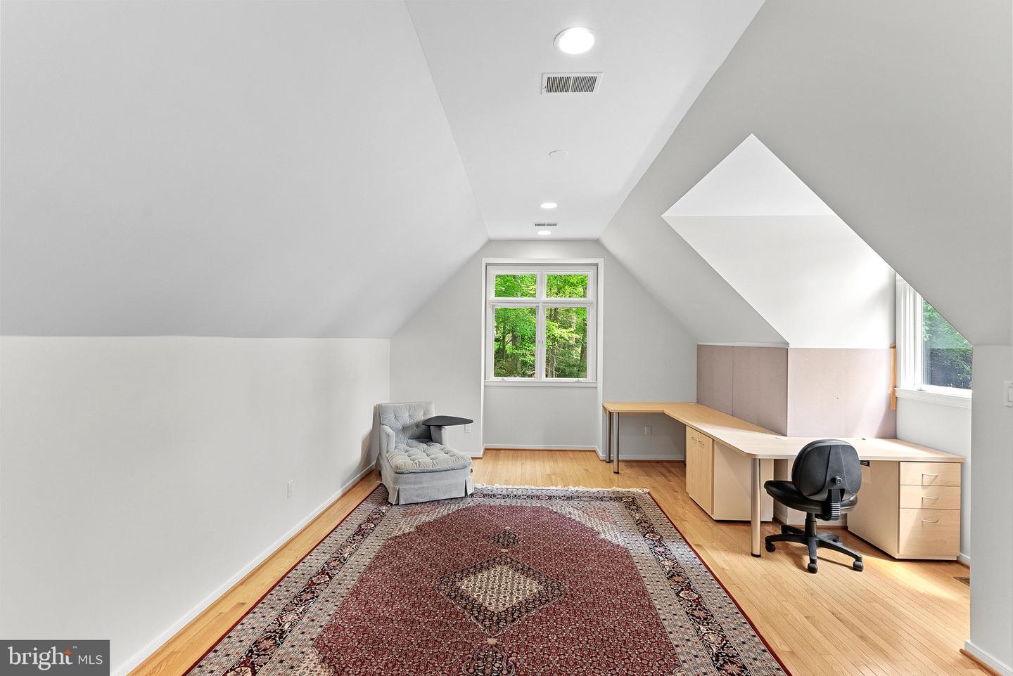 1460 WATERFRONT RD, RESTON, Virginia 20194, 5 Bedrooms Bedrooms, ,4 BathroomsBathrooms,Residential,For sale,1460 WATERFRONT RD,VAFX2239040 MLS # VAFX2239040
