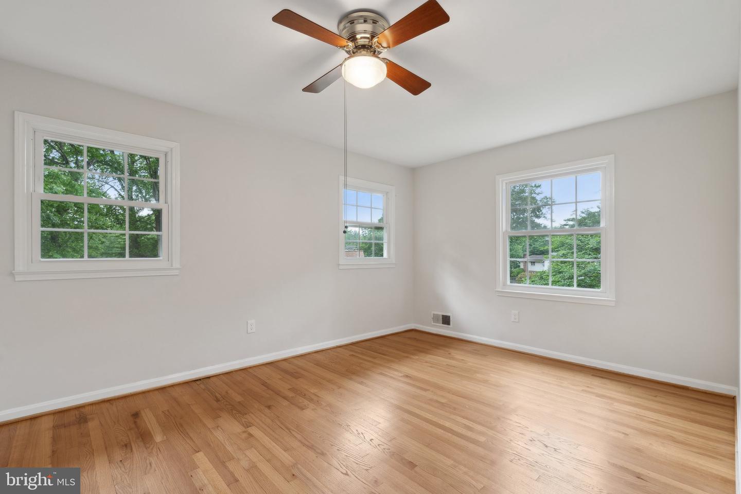 3426 BEDIVERE CT, ANNANDALE, Virginia 22003, 4 Bedrooms Bedrooms, ,3 BathroomsBathrooms,Residential,For sale,3426 BEDIVERE CT,VAFX2239066 MLS # VAFX2239066