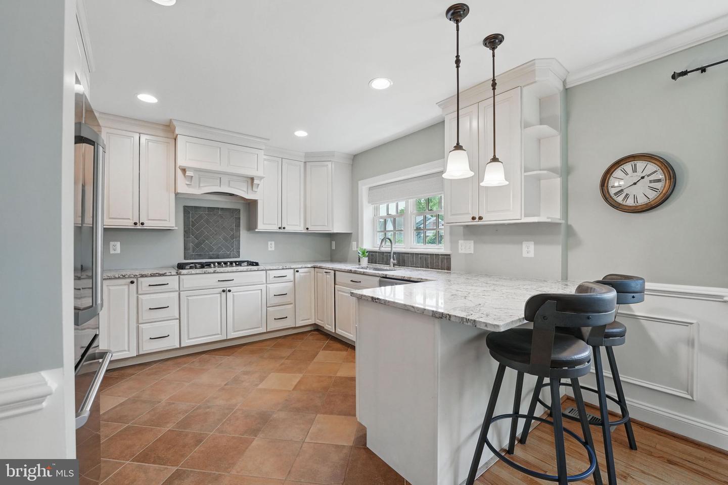 2719 N POLLARD ST, ARLINGTON, Virginia 22207, 4 Bedrooms Bedrooms, ,3 BathroomsBathrooms,Residential,For sale,2719 N POLLARD ST,VAAR2057152 MLS # VAAR2057152