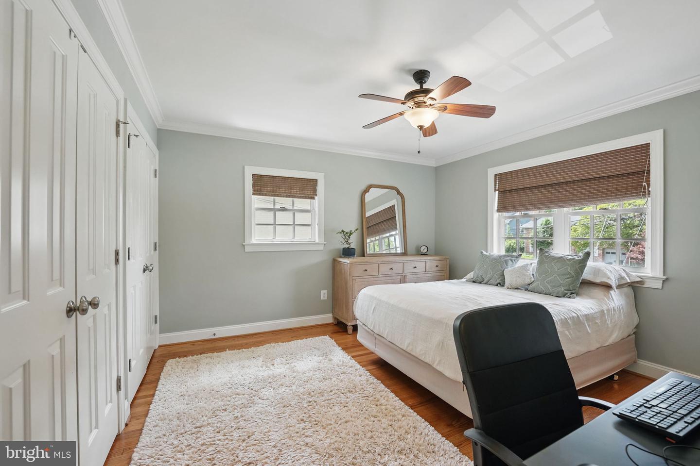 2719 N POLLARD ST, ARLINGTON, Virginia 22207, 4 Bedrooms Bedrooms, ,3 BathroomsBathrooms,Residential,For sale,2719 N POLLARD ST,VAAR2057152 MLS # VAAR2057152