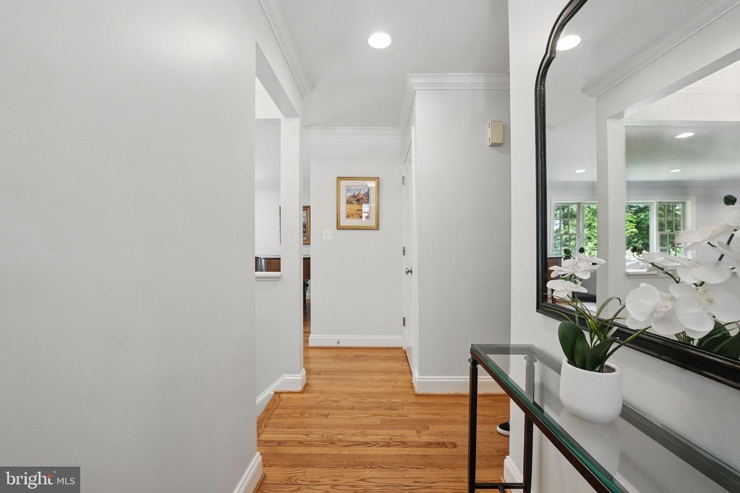 2719 N POLLARD ST, ARLINGTON, Virginia 22207, 4 Bedrooms Bedrooms, ,3 BathroomsBathrooms,Residential,For sale,2719 N POLLARD ST,VAAR2057152 MLS # VAAR2057152