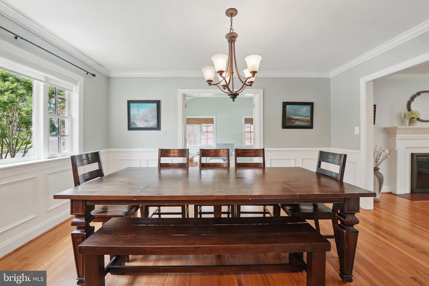 2719 N POLLARD ST, ARLINGTON, Virginia 22207, 4 Bedrooms Bedrooms, ,3 BathroomsBathrooms,Residential,For sale,2719 N POLLARD ST,VAAR2057152 MLS # VAAR2057152
