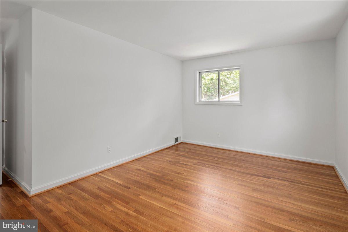 8815 BEAUCHAMP DR, ALEXANDRIA, Virginia 22309, 4 Bedrooms Bedrooms, ,3 BathroomsBathrooms,Residential,For sale,8815 BEAUCHAMP DR,VAFX2239142 MLS # VAFX2239142