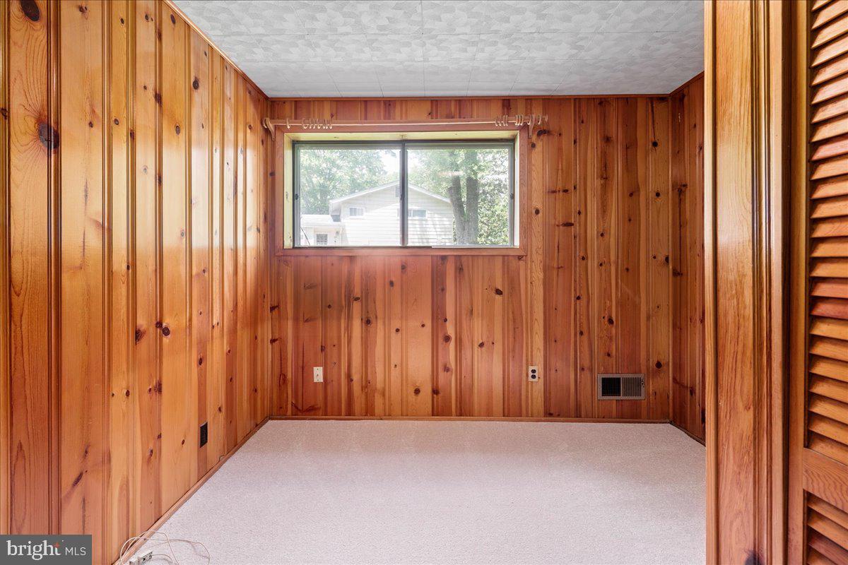 8815 BEAUCHAMP DR, ALEXANDRIA, Virginia 22309, 4 Bedrooms Bedrooms, ,3 BathroomsBathrooms,Residential,For sale,8815 BEAUCHAMP DR,VAFX2239142 MLS # VAFX2239142