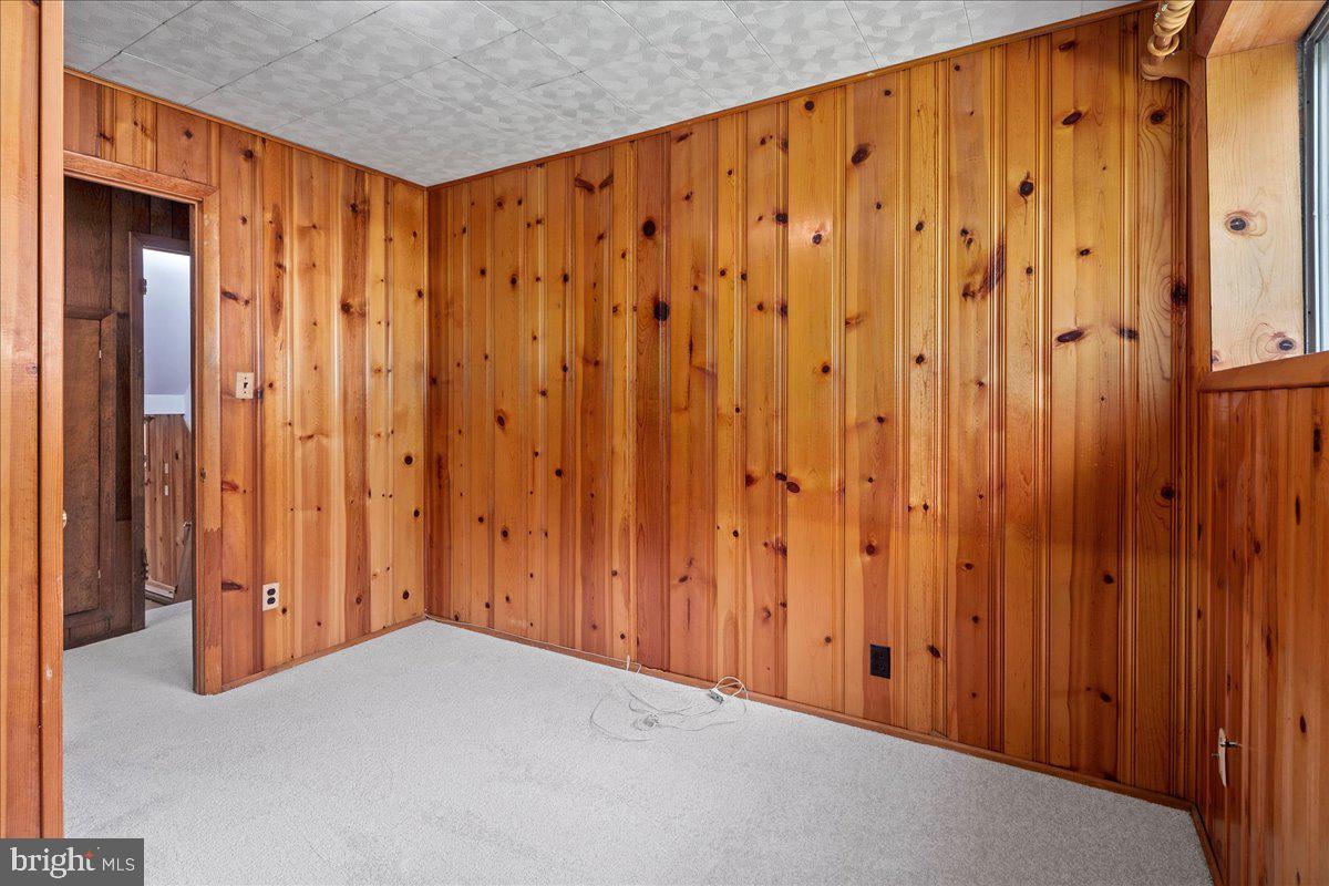 8815 BEAUCHAMP DR, ALEXANDRIA, Virginia 22309, 4 Bedrooms Bedrooms, ,3 BathroomsBathrooms,Residential,For sale,8815 BEAUCHAMP DR,VAFX2239142 MLS # VAFX2239142