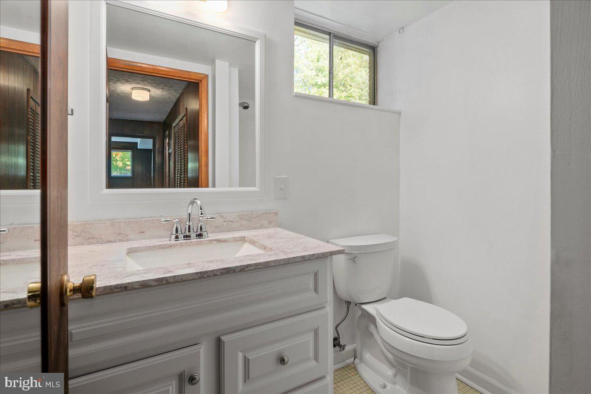 8815 BEAUCHAMP DR, ALEXANDRIA, Virginia 22309, 4 Bedrooms Bedrooms, ,3 BathroomsBathrooms,Residential,For sale,8815 BEAUCHAMP DR,VAFX2239142 MLS # VAFX2239142