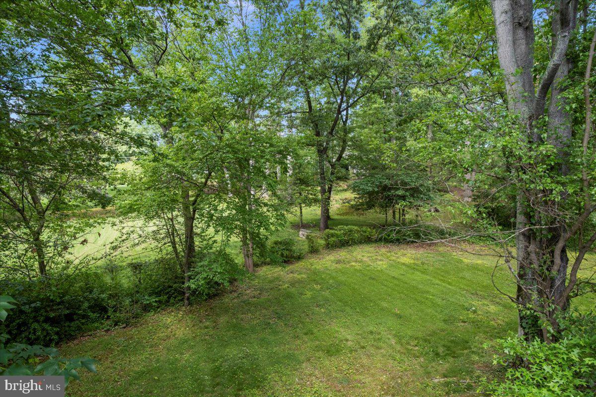 8815 BEAUCHAMP DR, ALEXANDRIA, Virginia 22309, 4 Bedrooms Bedrooms, ,3 BathroomsBathrooms,Residential,For sale,8815 BEAUCHAMP DR,VAFX2239142 MLS # VAFX2239142