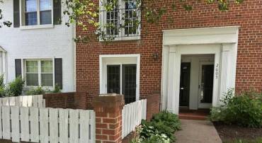 2605 SOUTH WALTER REED DR #A, ARLINGTON, Virginia 22206, 2 Bedrooms Bedrooms, ,1 BathroomBathrooms,Residential,For sale,2605 SOUTH WALTER REED DR #A,VAAR2057172 MLS # VAAR2057172